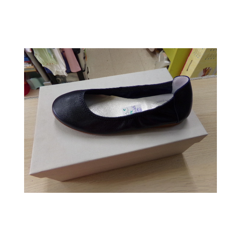 Francesita azul piel nº 31. Segunda mano.