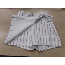 Pantalón corto Zara 8 años. Segunda mano.