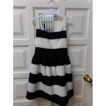 Mono corto Para Sofia 10 años.Segunda mano.