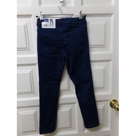 Pantalón vaquero forrado 8 años. A estrenar.