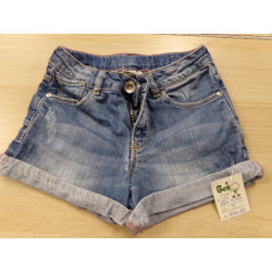 Pantalón corto Zara 5-6 años. Segunda mano.