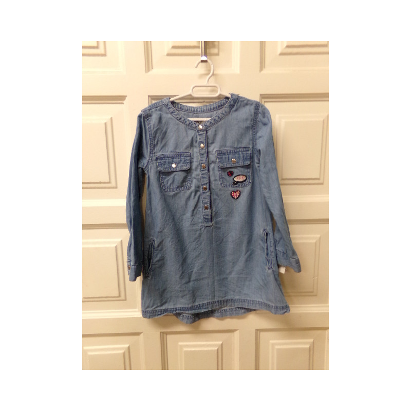 Vestido vaquero 3 años. Segunda mano.