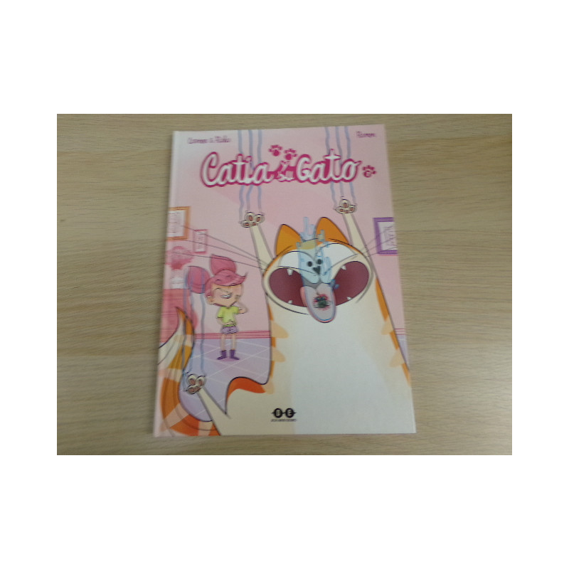 Libro Catia y su gato. Segunda mano.