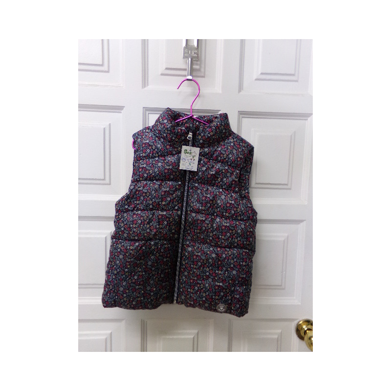 Chaleco 7-8 años. Segunda mano.