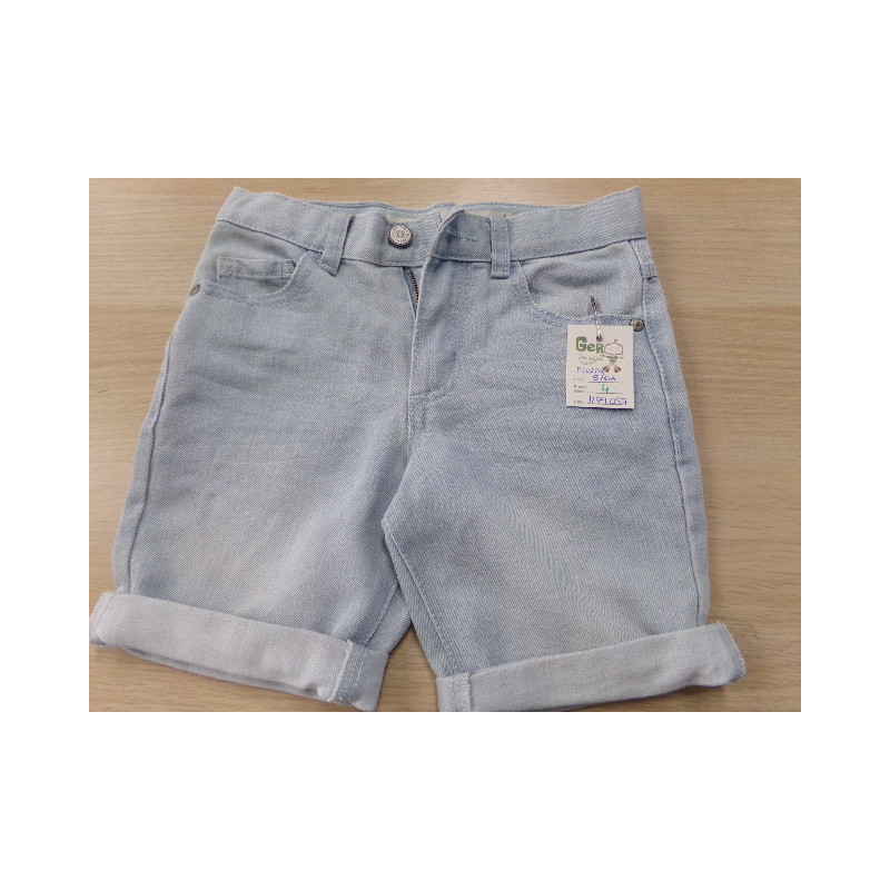 Pantalón corto 5-6 años. Segunda mano.