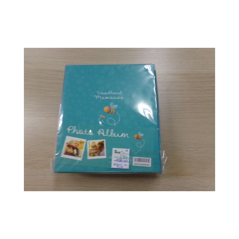 Álbum 50 fotos. A estrenar.