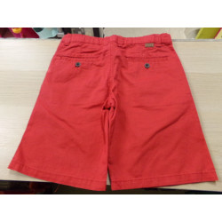 Pantalón corto rojo Sfera 7-8 años. Segunda mano.