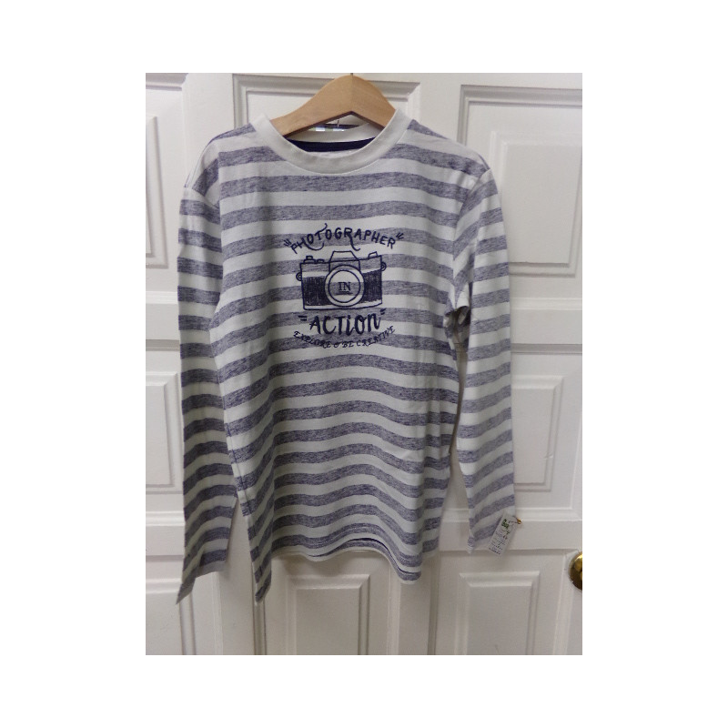 Camiseta 9-10 años. Segunda mano.