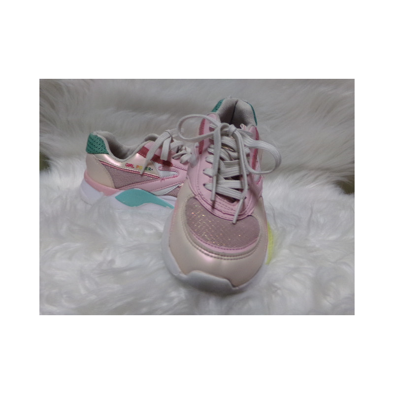 Tenis nº 38. Segunda mano.