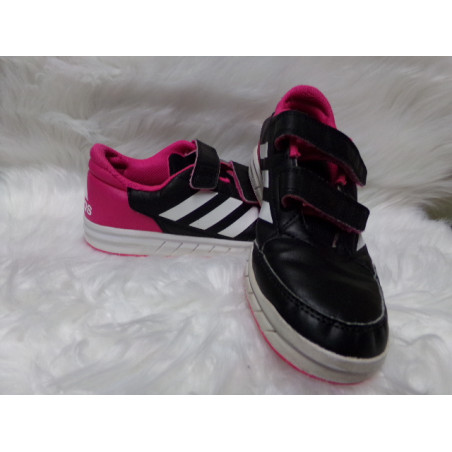 Tenis Adidas nº 36. Segunda mano.