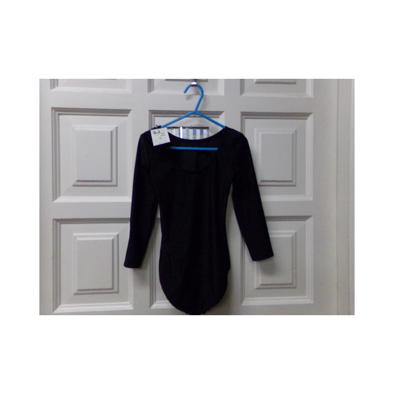 Body negro 7-8 años. Segunda mano.