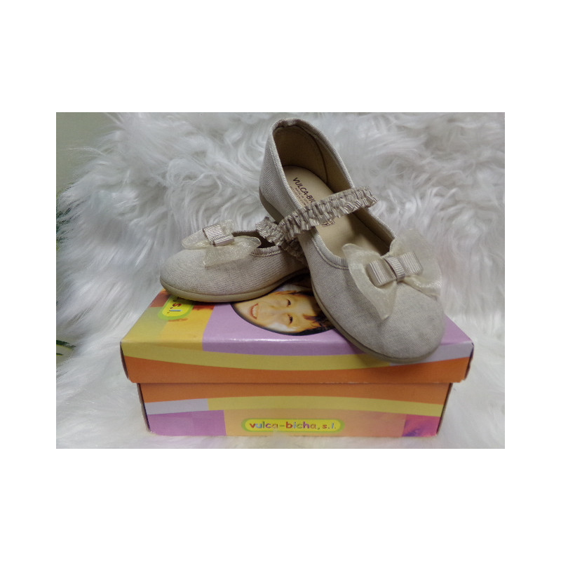 Merceditas nº27 Vulca Bicha con lazo. Segunda mano.