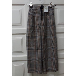 Pantalón Zara 7 años. Segunda mano.