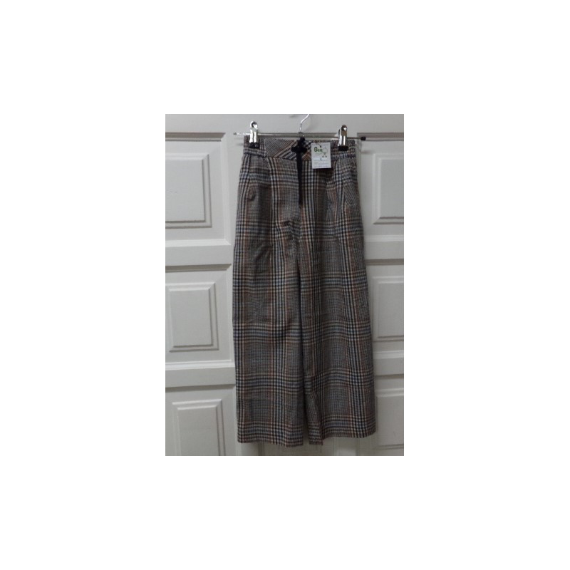 Pantalón Zara 7 años. Segunda mano.