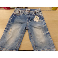 Pantalón corto Mayoral 8 años. Segunda mano.