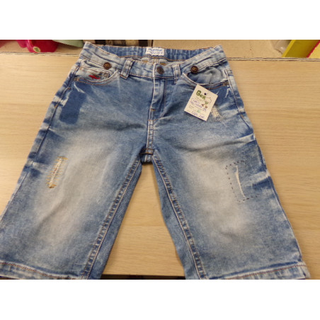 Pantalón corto Mayoral 8 años. Segunda mano.