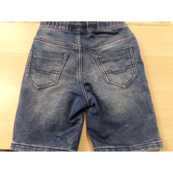 Pantalón corto 8 años. Segunda mano.