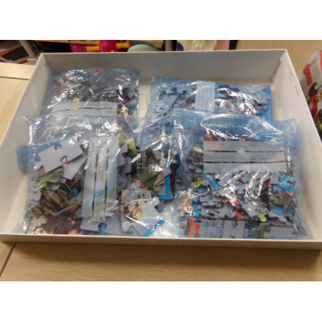 4 multi puzzles Avengers Segunda mano.