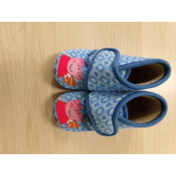 Zapatillas Peppa pig nº 23. Segunda mano.