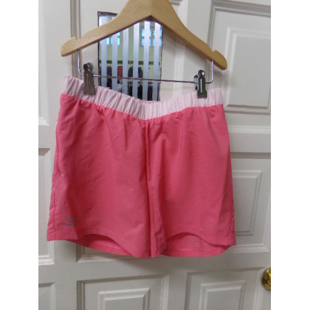 Camiseta Adidas 11-12 años con pantalón deporte. Segunda mano.