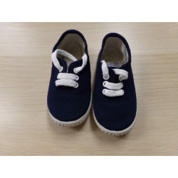 Tenis loneta Angelitos azul marino. Segunda mano.