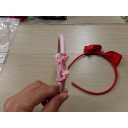 2 diademas pelo. Segunda mano.