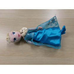 Muñeca blandita Frozen. Segunda mano.