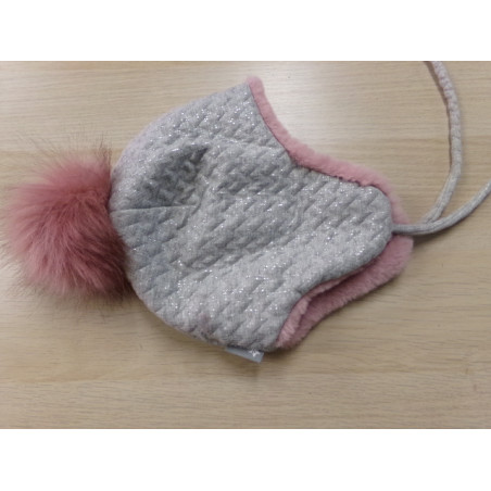 Gorro pompón 18-24 meses. Segunda mano.