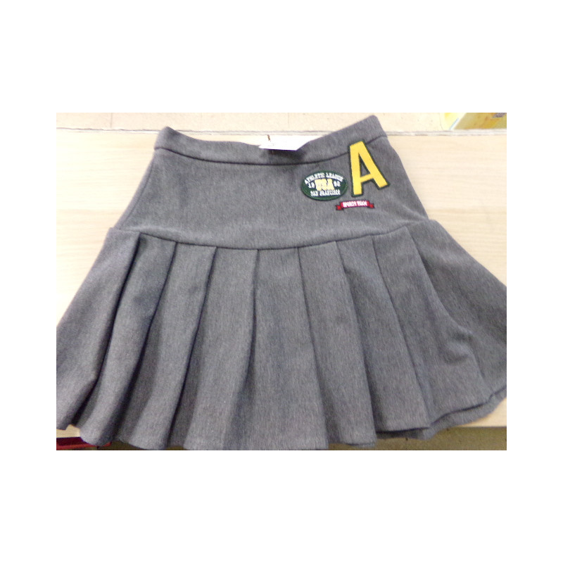 Falda invierno 8-9 años. Segunda mano.