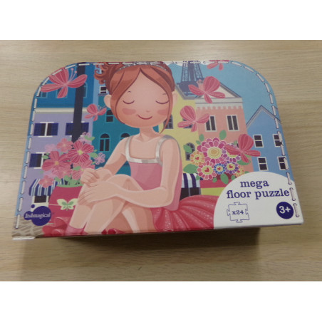 Mega puzzle suelo 24 piezas. Segunda mano.