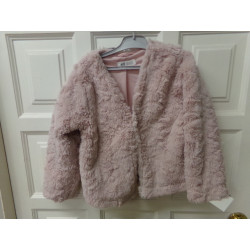 Abrigo pelito 6-8 años. Segunda mano.