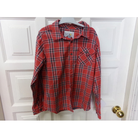 Camisa forrada 10 años. Segunda mano.