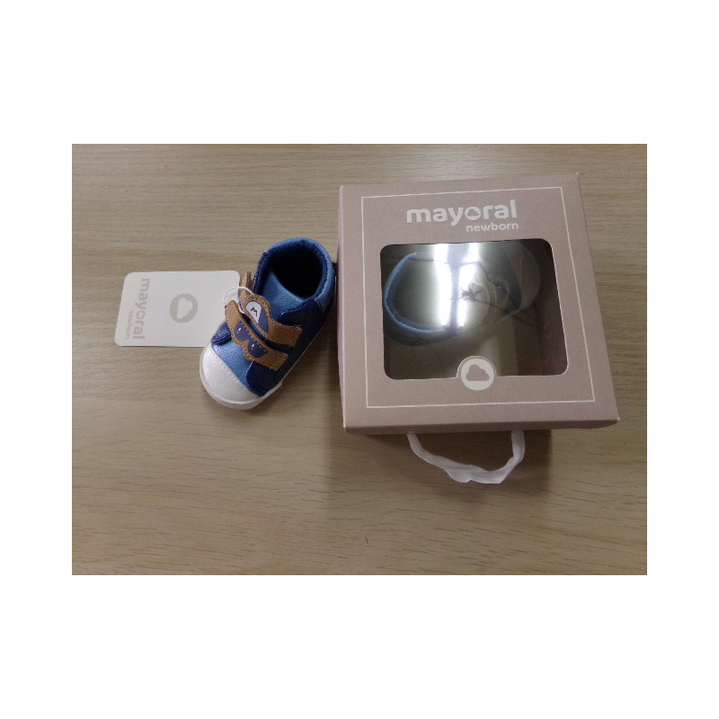 Tenis Mayoral nº 16. A estrenar.