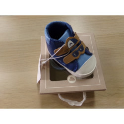 Tenis Mayoral nº 16. A estrenar.