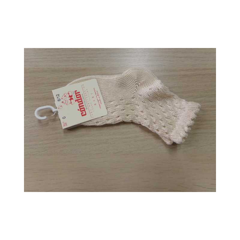 Calcetines Cóndor 6-12 meses. A estrenar.