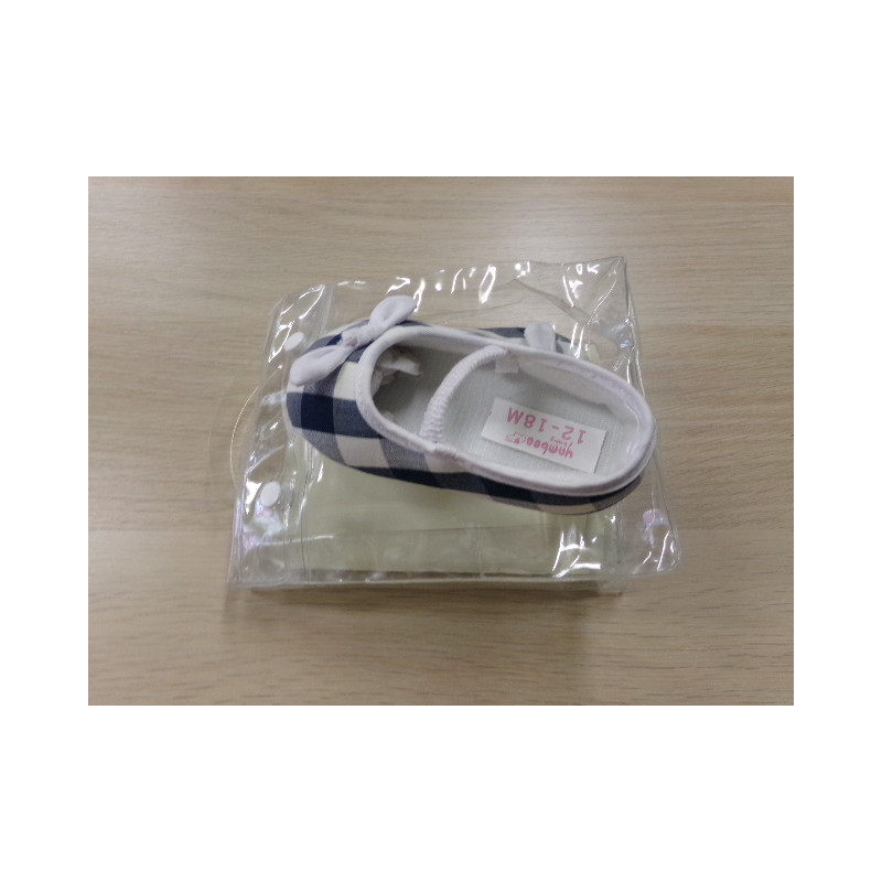 Alpargatas 12-18 meses. A estrenar.