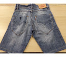 Pantalón corto Levis 10 años. Segunda mano.
