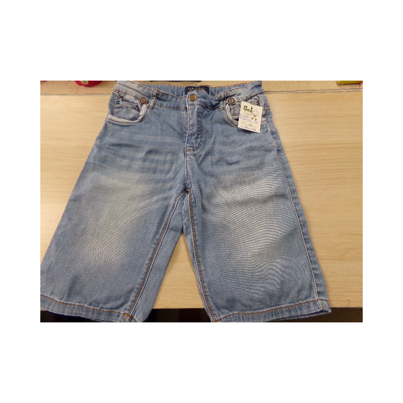 Pantalón corto Mayoral 7 años. Segunda mano.