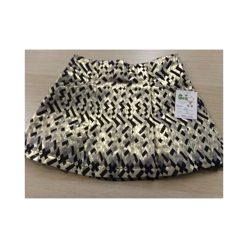 Falda 3 años. Segunda mano.