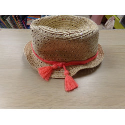 Gorro verano 4-6 años. Segunda mano.