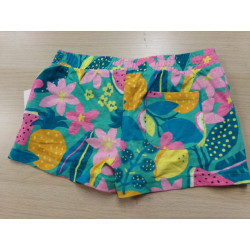 Pantalón corto Sfera 7-8 años. Segunda mano.