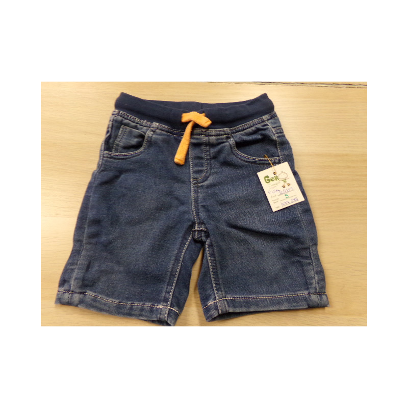 Pantalón corto 12-18 meses. Segunda mano.