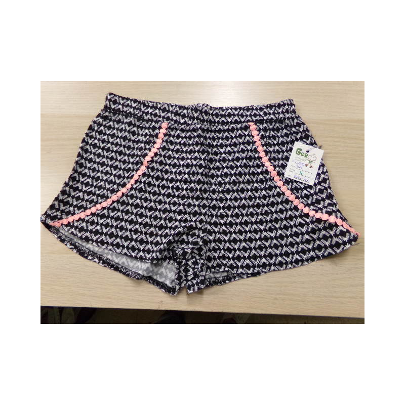 Pantalón corto 8 años. Segunda mano.