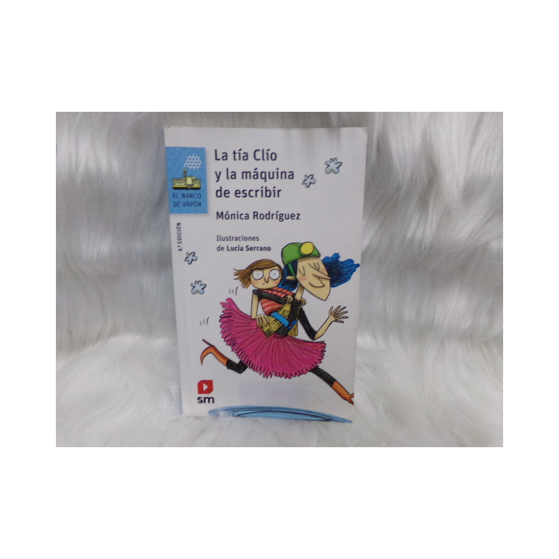 Libro la tia Clío y la máquina de escribir. Barco de vapor. Segunda mano.
