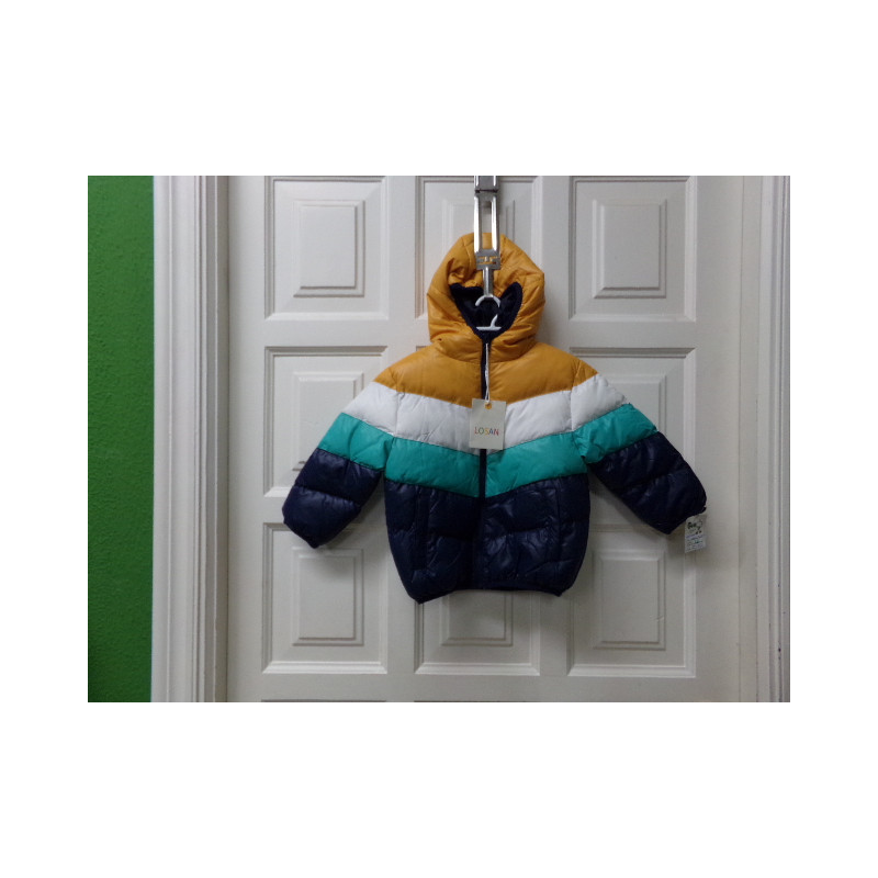 Plumas Losan 18 meses. A estreanr.