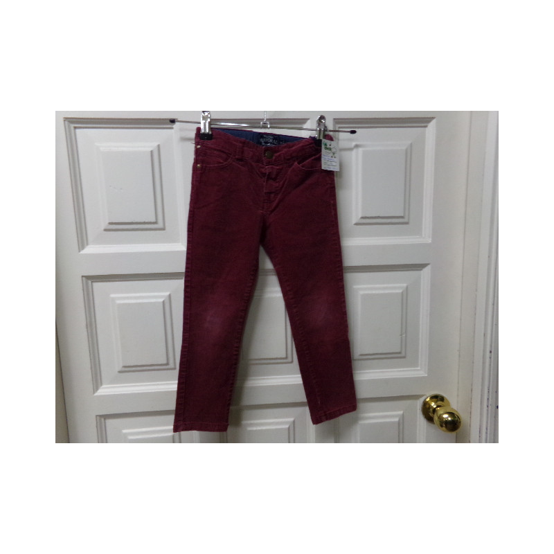 Pantalón pana Mayoral 4 años. Segunda mano.