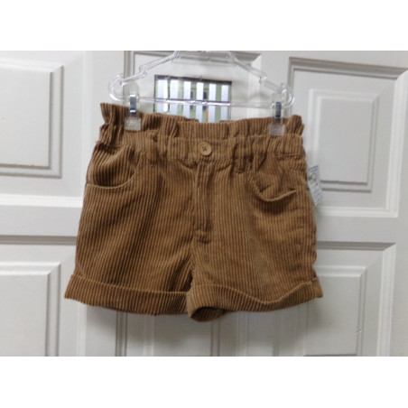 Pantalón corto pana 6-7 años. Segunda mano.