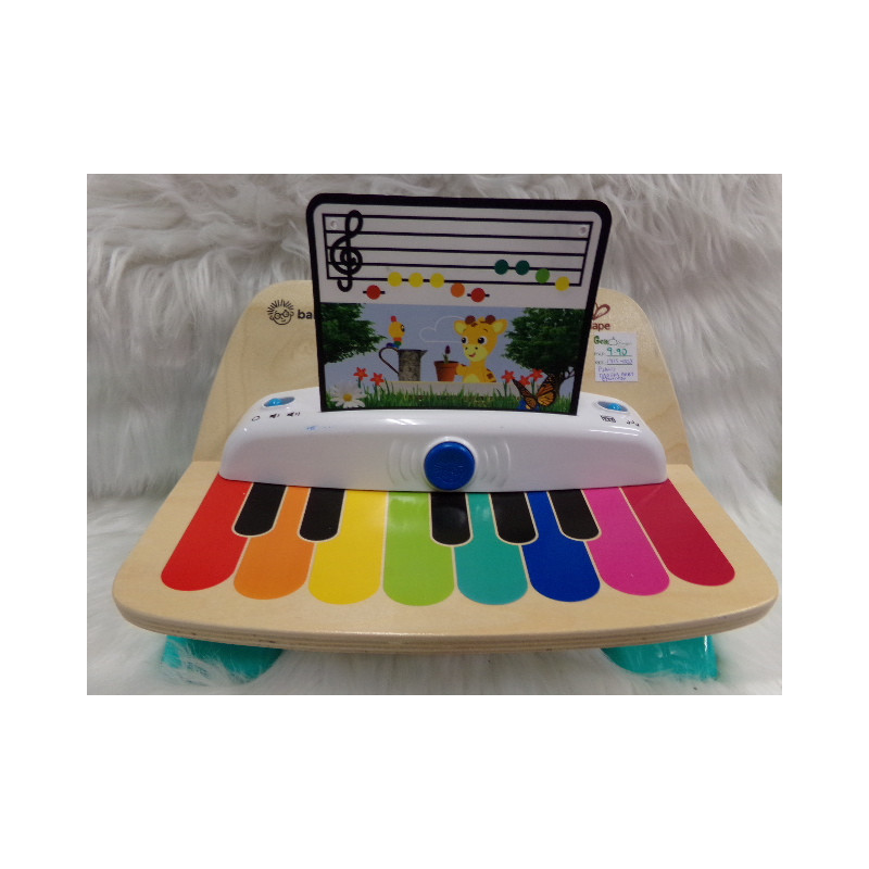 Piano madera Hape. Segunda mano.