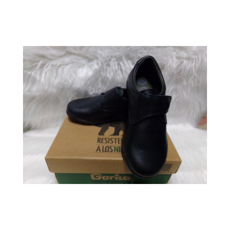 Zapatos Gorila negros nº 28. A estrenar.
