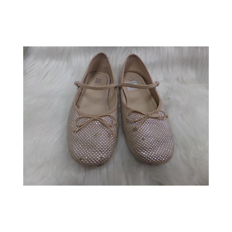 Francesitas Zara nº 32. Segunda mano.